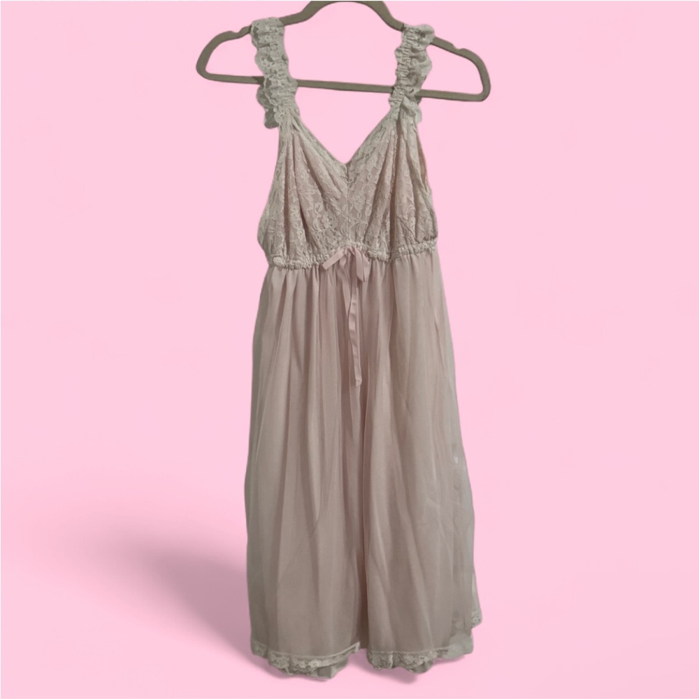 Vintage Soft Pink Lace Lingerie